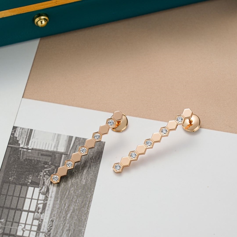 CHAUMET